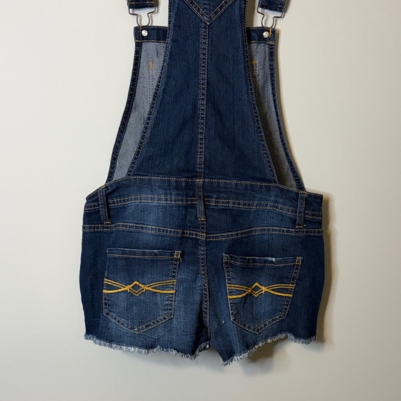 Mudd Dark Blue Denim Overall Shorts Floral Pockets Medium - Picture 8 of 9